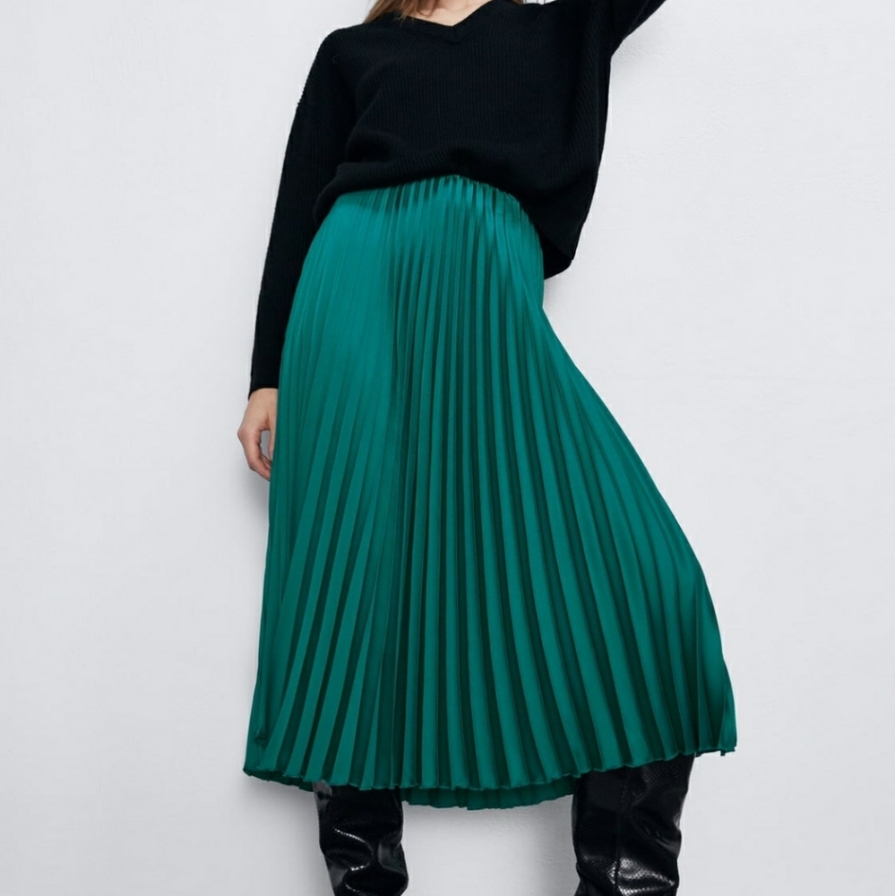 Zara skirt pleated